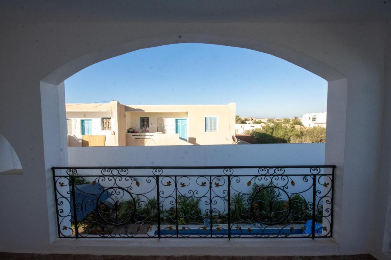 Villa Meublee Avec Piscine Et Abri De Voiture Erriadh Exterior foto